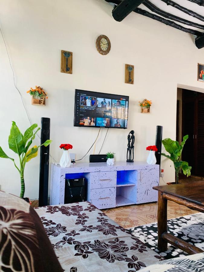 Jambo Diani 1-Bedroom Apartment Close To The Beach Diani Beach Ngoại thất bức ảnh